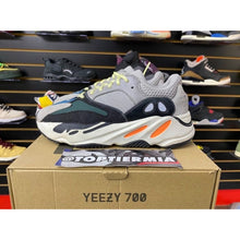 Load image into Gallery viewer, YEEZY 700 WAVERUNNER SZ 5