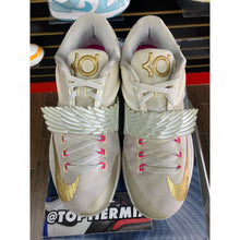 Load image into Gallery viewer, NIKE KD 7 AUNT PEARL SZ 8.5