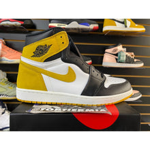 Load image into Gallery viewer, AIR JORDAN 1 HIGH YELLOW OCHRE SZ 11 BRAND NEW