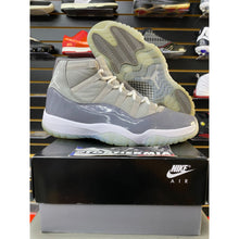 Load image into Gallery viewer, AIR JORDAN 11 COOL GREY SZ 11.5