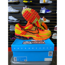 Load image into Gallery viewer, NIKE ZOOM VOMERO 5 DOERNBECHER SZ 11