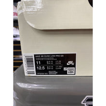 Load image into Gallery viewer, NIKE SB DUNK LOW RODEO SZ 11