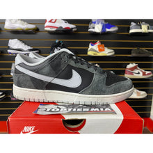Load image into Gallery viewer, NIKE DUNK LOW RETRO ANIMAL PACK ZEBRA SZ 11