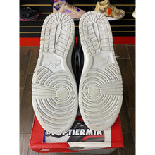 Load image into Gallery viewer, NIKE DUNK LOW RETRO ANIMAL PACK ZEBRA SZ 11