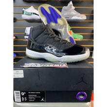 Load image into Gallery viewer, AIR JORDAN 11 SPACE JAM 2016 SZ 9.5
