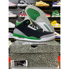 Load image into Gallery viewer, air jordan 3 pine green sz 13