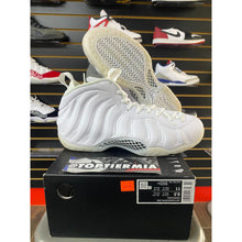 Load image into Gallery viewer, FOAMPOSITE TRIPLE WHITE SZ 9.5
