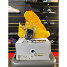 Load image into Gallery viewer, AIR FORCE 1 X OFF WHITE LOW LEMONADE SZ 6