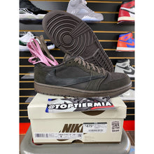 Load image into Gallery viewer, AIR JORDAN 1 X TRAVIS SCOTT VELVET BROWN SZ 9