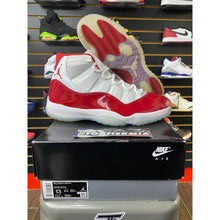 Load image into Gallery viewer, AIR JORDAN 11 CHERRY SZ 13