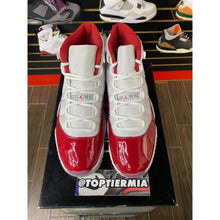 Load image into Gallery viewer, AIR JORDAN 11 CHERRY SZ 13