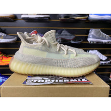Load image into Gallery viewer, YEEZY 350 V2 CITRIN SZ 7