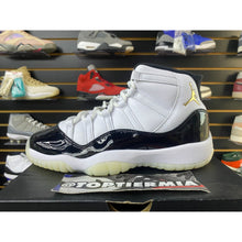 Load image into Gallery viewer, AIR JORDAN 11 GRATITUDE (GS) SZ 5.5Y BRAND NEW (B GRADE)