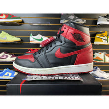 Load image into Gallery viewer, AIR JORDAN 1 HIGH BRED BANNED SZ 8.5