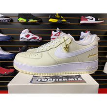 Load image into Gallery viewer, AIR FORCE 1 '07 PREMIUM POPCORN SZ 13