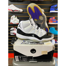 Load image into Gallery viewer, AIR JORDAN 11 CONCORD 2011 BRAND NEW SZ 10