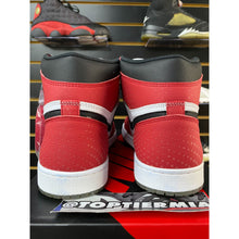 Load image into Gallery viewer, AIR JORDAN 1 HIGH OG SPIDER-MAN ORIGIN STORY 2018 SZ 11