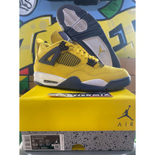 Load image into Gallery viewer, air jordan 4 lightning 2021 sz 11
