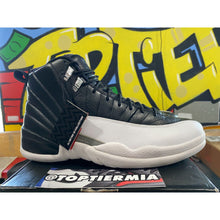 Load image into Gallery viewer, air jordan 12 playoff 2012 sz 11
