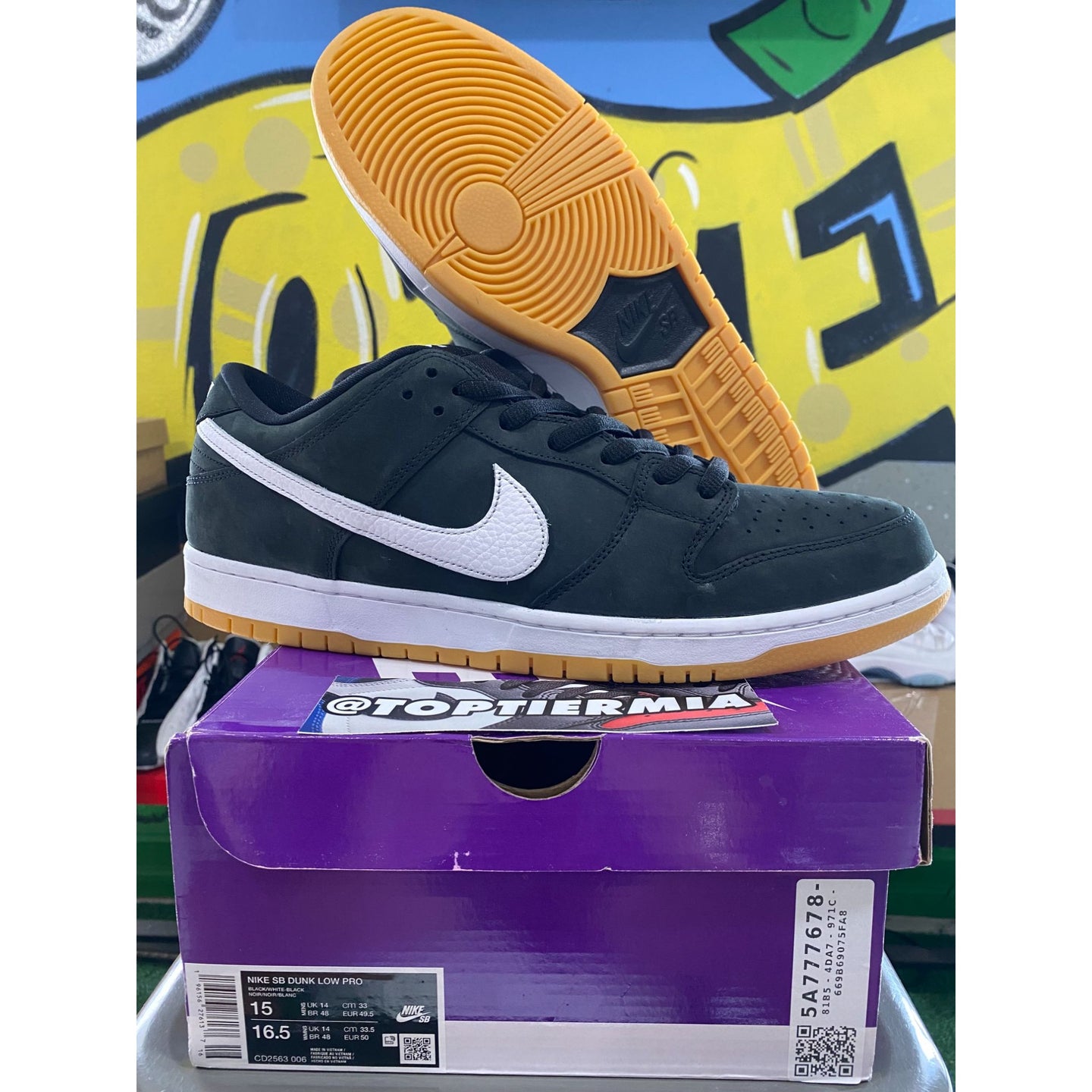 nike sb dunk low black gum 2023 sz 15 BRAND NEW