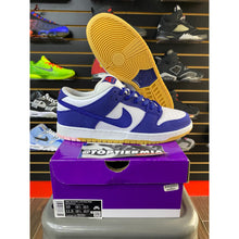 Load image into Gallery viewer, NIKE SB LOW LOS ANGELES DODGERS SZ 10 BRAND NEW
