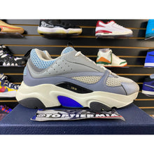 Load image into Gallery viewer, DIOR B22 WHITE BLUE SZ 7
