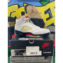 Load image into Gallery viewer, air jordan 5 fire red 2020 sz 8.5
