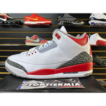 Load image into Gallery viewer, air jordan 3 fire red 2022 sz 11
