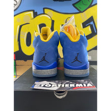 Load image into Gallery viewer, air jordan 5 laney varsity royal 2019 sz 10.5 BRAND NEW
