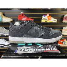 Load image into Gallery viewer, NIKE SB DUNK MEDICOM BEARBRICK SZ 8 BRAND NEW 2017
