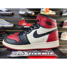 Load image into Gallery viewer, AIR JORDAN 1 HIGH BRED TOE (GS) SZ 6 2018

