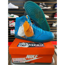 Load image into Gallery viewer, AIR JORDAN GATORADE BLUE LAGOON SZ 10
