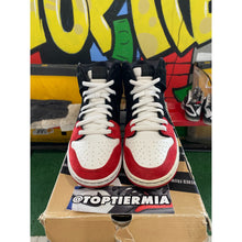 Load image into Gallery viewer, nike sb dunk high uprise 2013 sz 9.5
