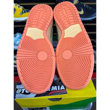 Load image into Gallery viewer, NIKE SB HIGH TURDUNKIN SZ 11.5 BRAND NEW
