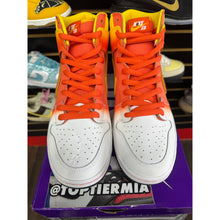 Load image into Gallery viewer, NIKE SB HIGH SWEET TOOTH CANDY CORN SZ 12 BRAND NEW

