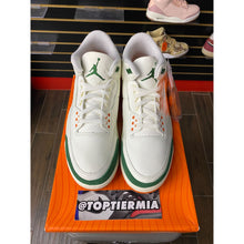 Load image into Gallery viewer, AIR JORDAN 3 SOLEFLY SZ 12 BRAND NEW
