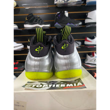 Load image into Gallery viewer, nike air foamposite one silver volt metallic camo 2014 sz 11 BRAND NEW
