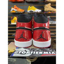 Load image into Gallery viewer, air jordan 1 high chicago bulls patent 2003 sz 12.5 BRAND NEW
