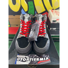 Load image into Gallery viewer, nike sb dunk high MF DOOM 2007 sz 7.5
