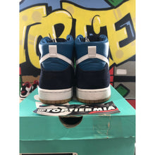 Load image into Gallery viewer, nike sb dunk high industrial blue 2017 sz 9.5
