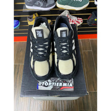 Load image into Gallery viewer, NEW BALANCE 990 V4 JOE FRESHGOODS 1998 OUTRO SZ 9
