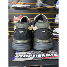 Load image into Gallery viewer, NEW BALANCE 990 V4 JOE FRESHGOODS 1998 OUTRO SZ 9
