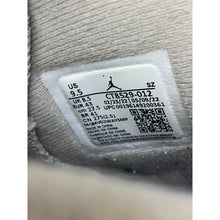 Load image into Gallery viewer, air jordan 6 georgetown sz 9.5
