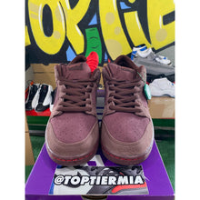 Load image into Gallery viewer, nike sb dunk low city of love burgundy crush 2024 sz 15 BRAND NEW
