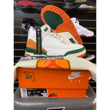 Load image into Gallery viewer, AIR JORDAN 3 SOLEFLY MIAMI  SZ 4.5 BRAND NEW
