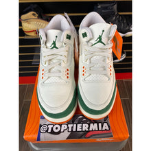 Load image into Gallery viewer, AIR JORDAN 3 SOLEFLY MIAMI  SZ 4.5 BRAND NEW
