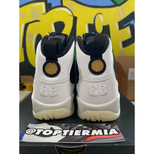 Load image into Gallery viewer, air jordan 9 city of flight 2018 sz 10.5 BRAND NEW
