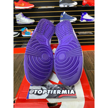 Load image into Gallery viewer, NIKE DUNK LOW CHAMPIONSHIP PURPLE SZ 11
