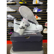 Load image into Gallery viewer, AIR FORCE 1 x G-DRAGON PEACEMINUSONE PARA-NOISE 2.0 SZ 10.5

