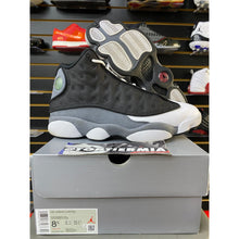 Load image into Gallery viewer, air jordan 13 black flint sz 8.5
